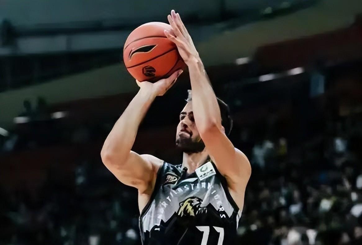 包含斯旺西取得惊险胜利,成功保住领先优势的词条 包含斯旺西取得惊险胜利,成功保住领先优势的词条