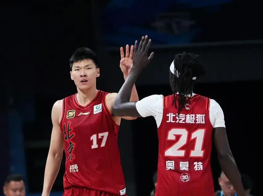 爱游戏入口-劲敌逐鹿，实力悬殊双方精彩对决