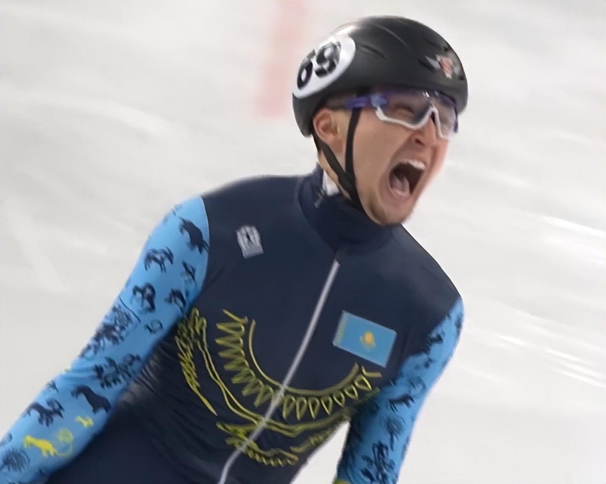 爱游戏官网入口-荷兰速滑选手战胜对手，实现逆袭