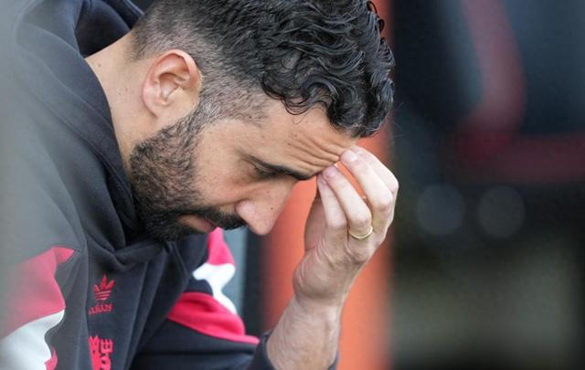 爱游戏官网网页版入口-曼联客场不敌伯恩茅斯，遭遇连败