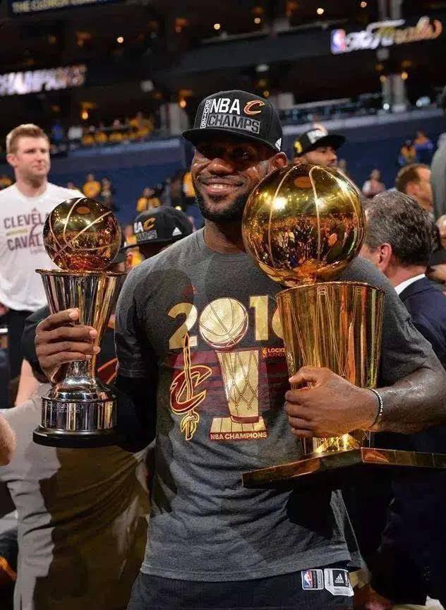 包含勇士惊魂一跳詹姆斯魔术的词条