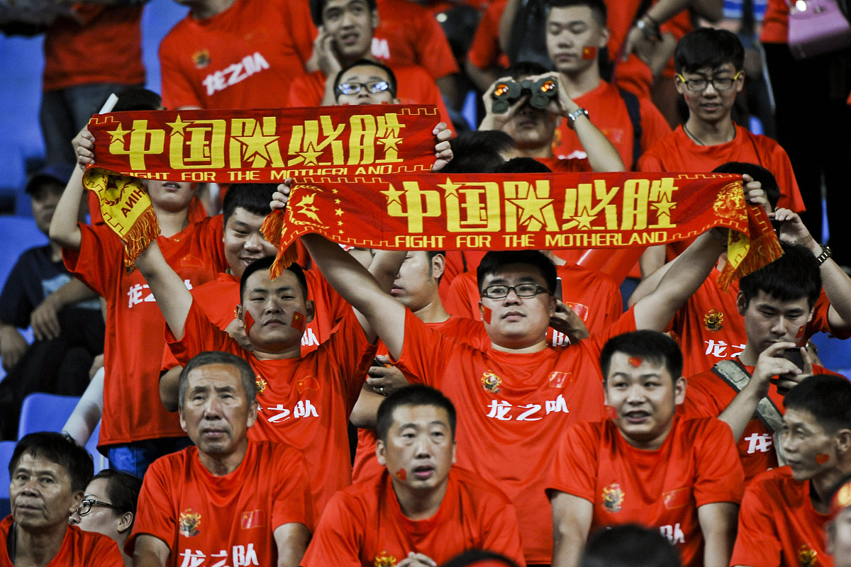 爱游戏入口-河南队在比赛中努力拼搏，最终获得胜利