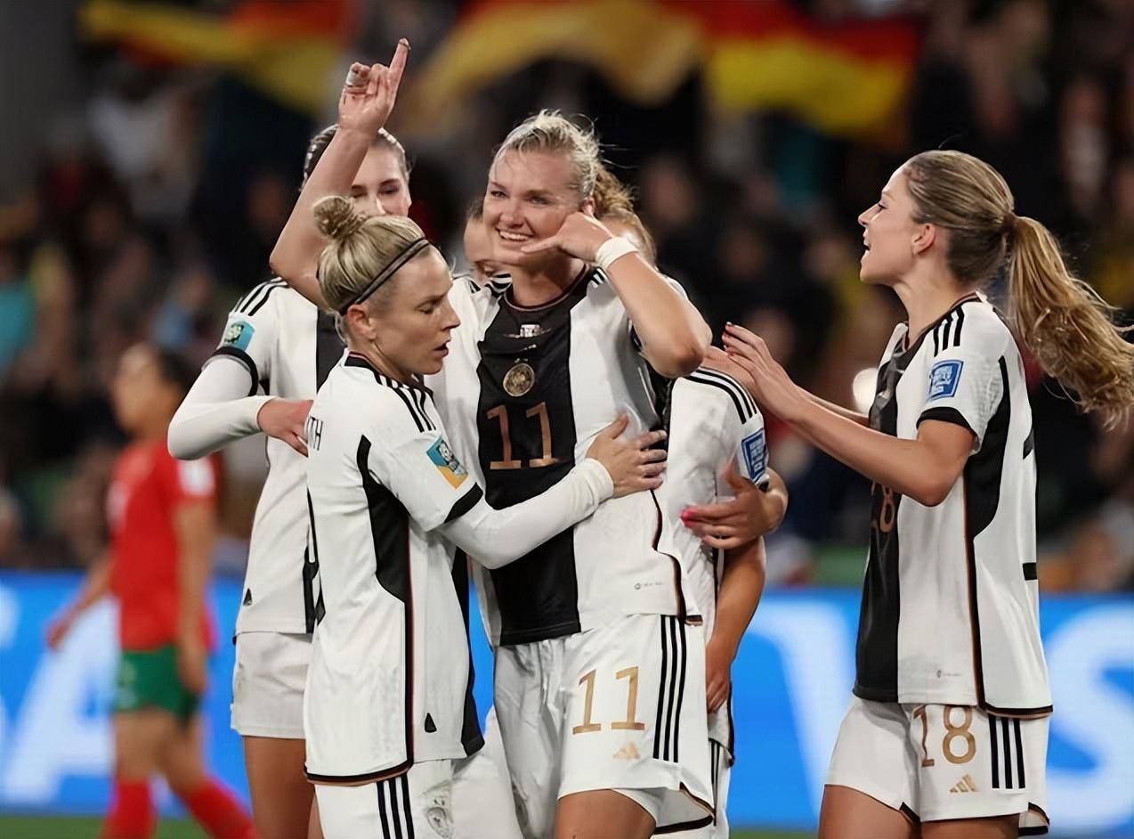 国际女足比赛精彩纷呈，双方实力均衡争夺激烈的简单介绍