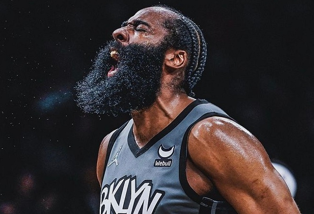 爱游戏-黄蜂困境难逃，人大比分领先的简单介绍