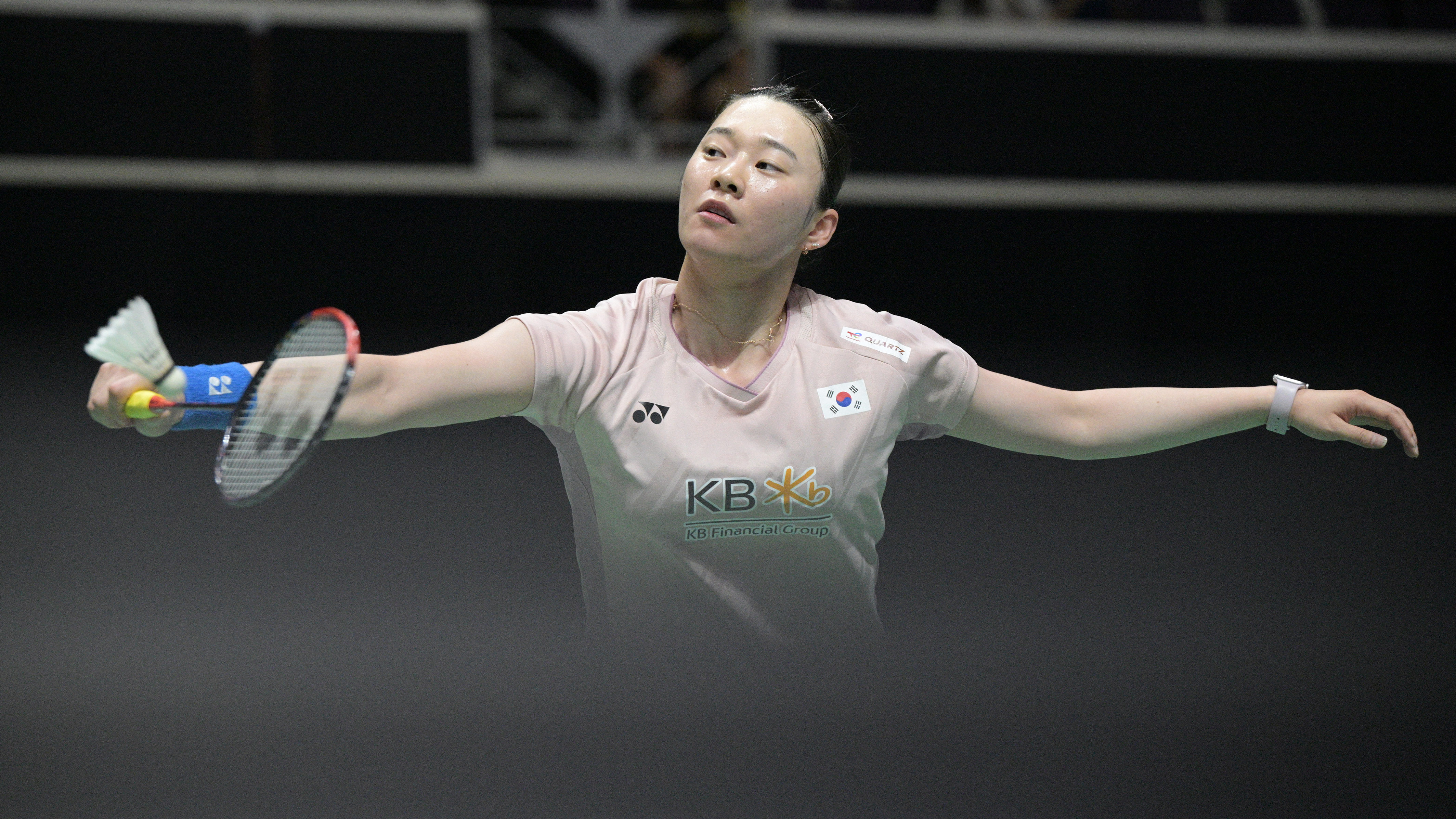 爱游戏官网-韩国羽毛球选手夺得女单冠军
