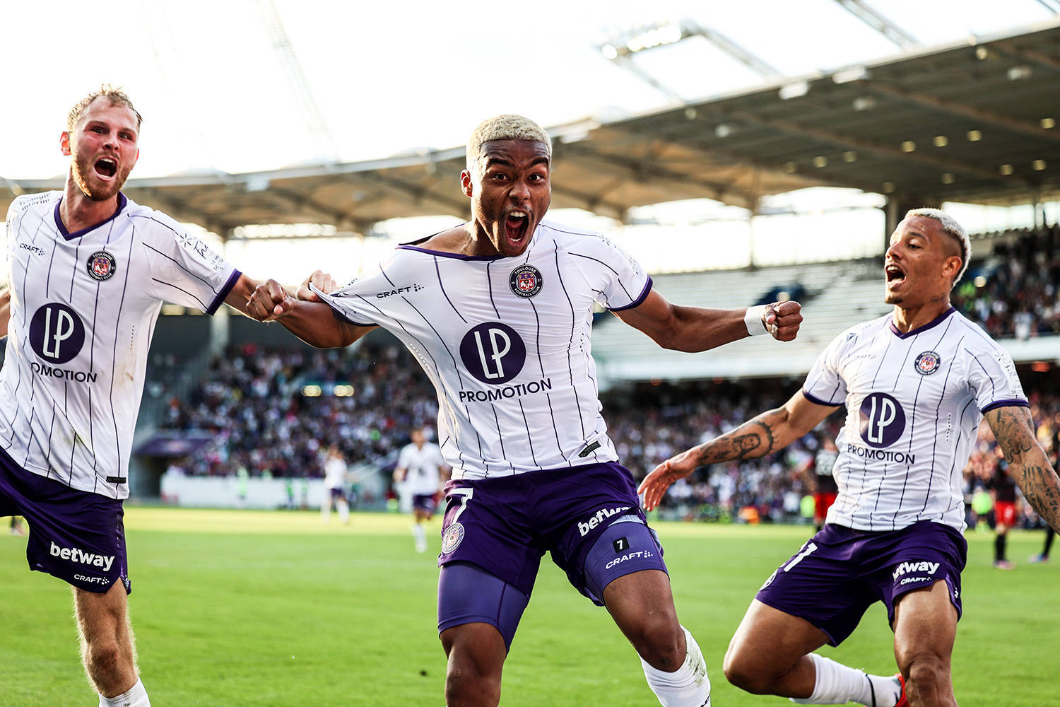 摩纳哥欲击败巴黎圣日耳曼,挑战强敌的简单介绍 摩纳哥欲击败巴黎圣日耳曼,挑战强敌的简单介绍