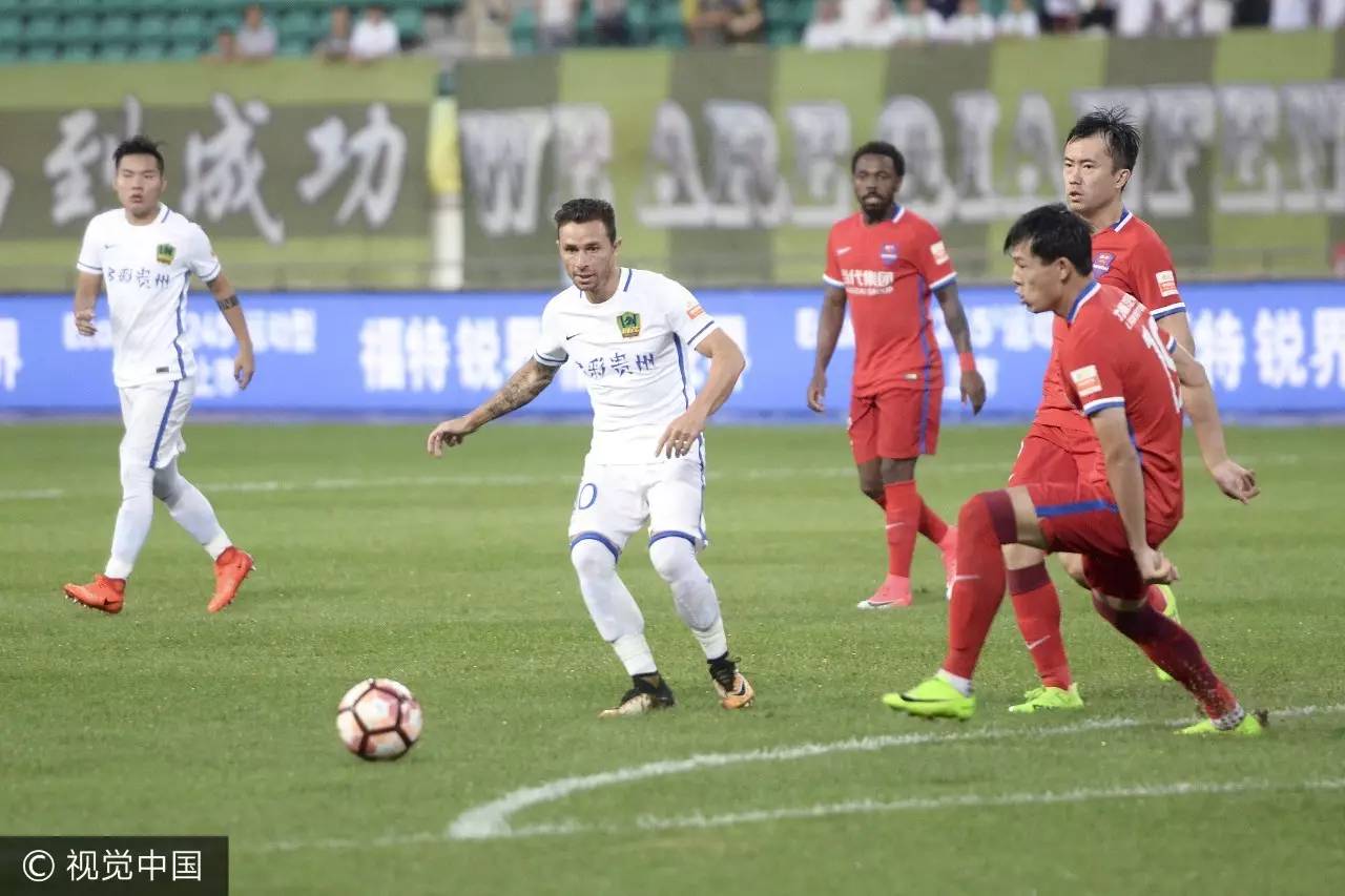 包含天海客场不敌力帆，遭遇两连败的词条