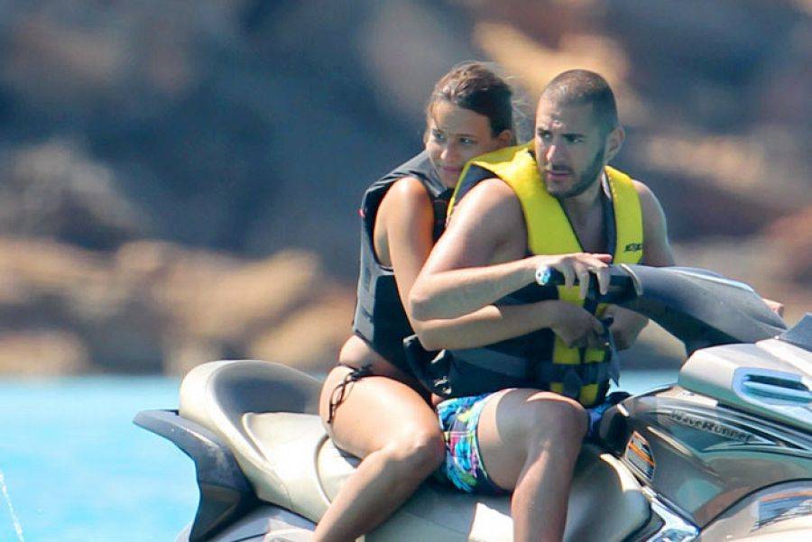 媒体曝光足球明星私人生活隐私 媒体曝光足球明星私人生活隐私