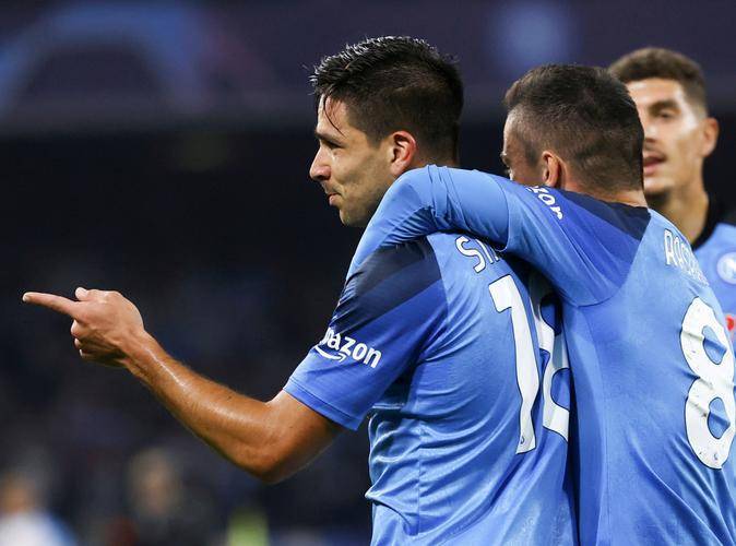 关于那不勒斯胜出,稳坐积分榜榜首的信息 关于那不勒斯胜出,稳坐积分榜榜首的信息