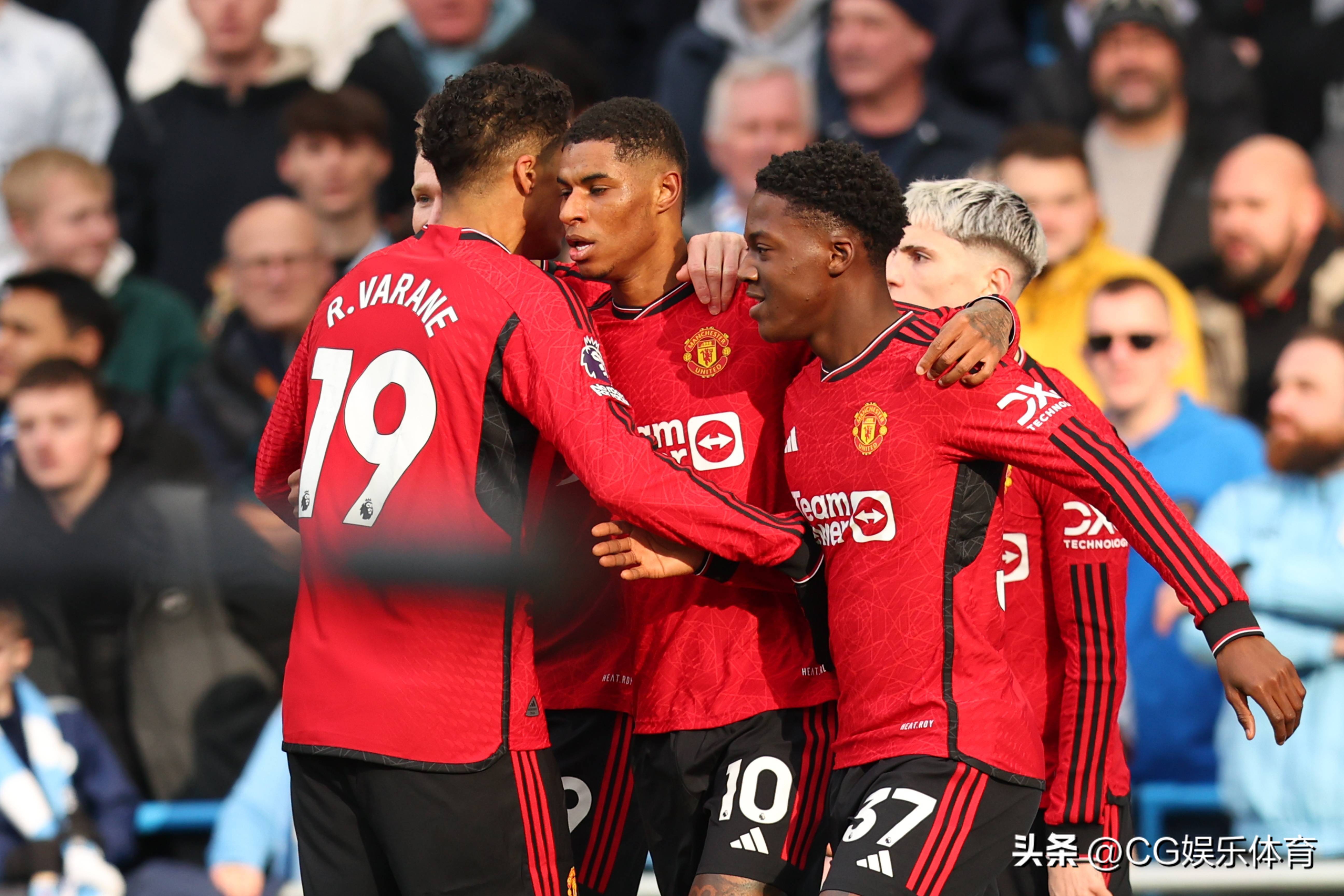 爱游戏官网-曼城主场大获全胜，保持不败连胜势头的简单介绍